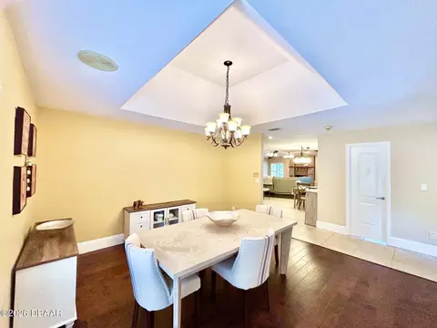 Dining - 123 Rio Pinar Dr, Ormond Beach, FL 32174 photo 2 of 4