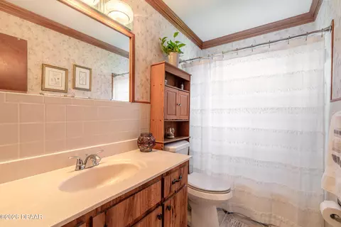 Bath - 1820 Pine Tree Dr, Edgewater, FL 32132 photo 2 of 2