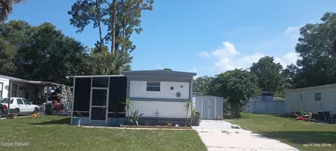 61 Lawrence Ct, Port Orange, FL 32127