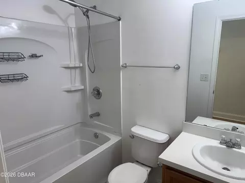Bath - 108 Bay Bridge Dr, Saint Augustine, FL 32080 photo 4 of 5