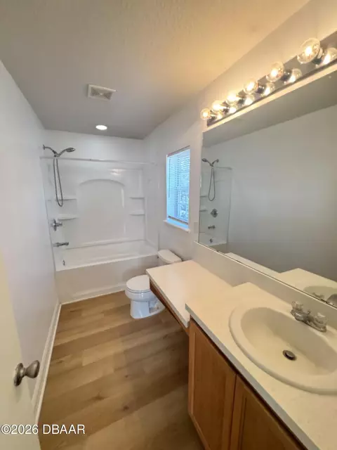 Bath - 108 Bay Bridge Dr, Saint Augustine, FL 32080 photo 2 of 5