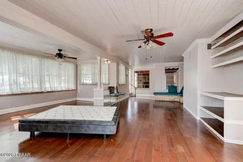 Living - 392 S Ridgewood Ave, Ormond Beach, FL 32174 photo 5 of 6