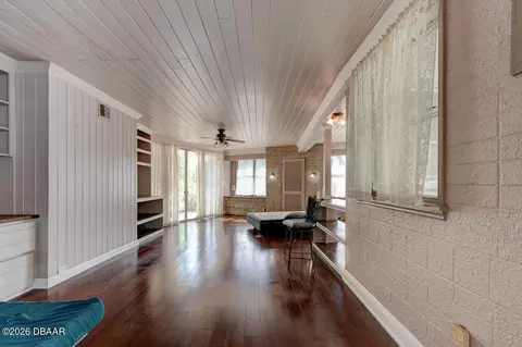 Living - 392 S Ridgewood Ave, Ormond Beach, FL 32174 photo 4 of 6