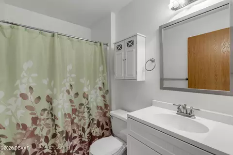 Bath - 5209 Holden Rd, Cocoa, FL 32927 photo 3 of 3