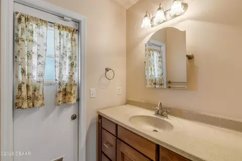 Bath - 5209 Holden Rd, Cocoa, FL 32927 photo 1 of 3