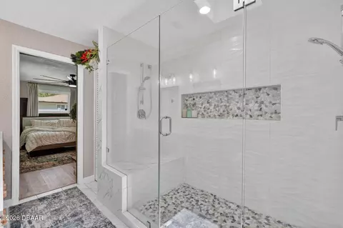 Bath - 792 N Beach St, Ormond Beach, FL 32174 photo 2 of 4
