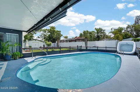 Exterior - 792 N Beach St, Ormond Beach, FL 32174 photo 1 of 16