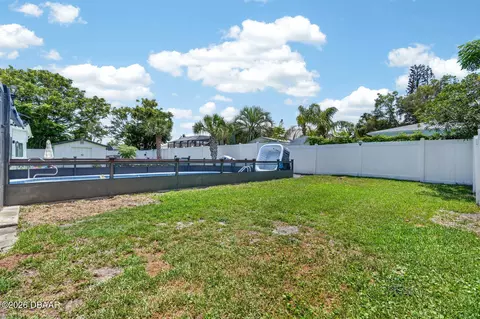 Exterior - 792 N Beach St, Ormond Beach, FL 32174 photo 13 of 16