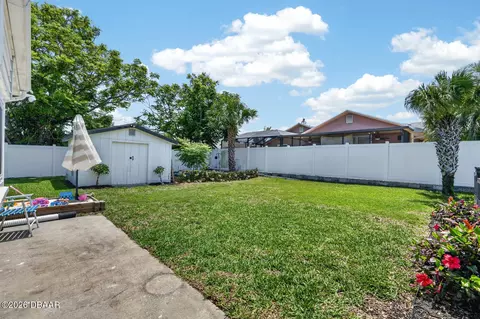 Exterior - 792 N Beach St, Ormond Beach, FL 32174 photo 9 of 16
