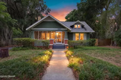 1160 W Rich Ave, Deland, FL 32720