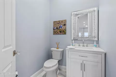 Bath - 770 John Anderson Dr, Ormond Beach, FL 32176 photo 1 of 7