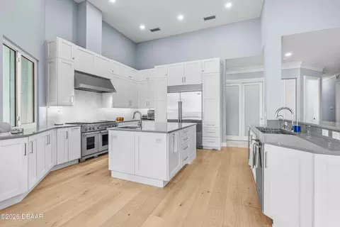 Kitchen - 770 John Anderson Dr, Ormond Beach, FL 32176 photo 1 of 7