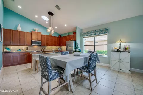 Kitchen - 642 Elk River Dr, Ormond Beach, FL 32174 photo 1 of 5