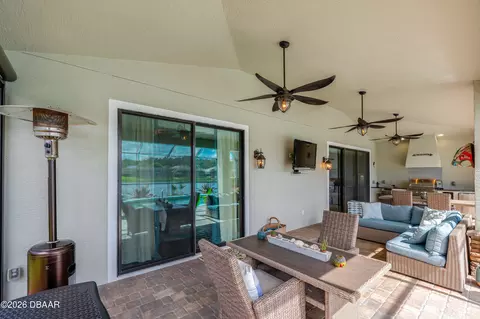 Exterior - 642 Elk River Dr, Ormond Beach, FL 32174 photo 4 of 12