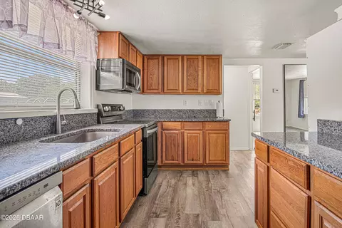 3545 Perkins Ave, Mount Dora, FL 32757 photo 3