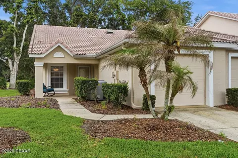 45 Golf Villa Dr, Port Orange, FL 32128