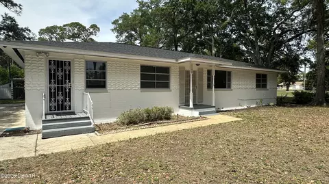 1166 Australia Ave, Daytona Beach, FL 32114