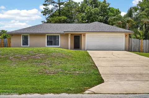 1520 3rd Ave, Deland, FL 32724