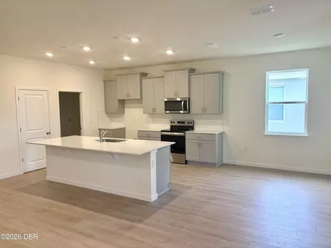 Kitchen - 3405 Arch Ave, Ormond Beach, FL 32174 photo 1 of 1
