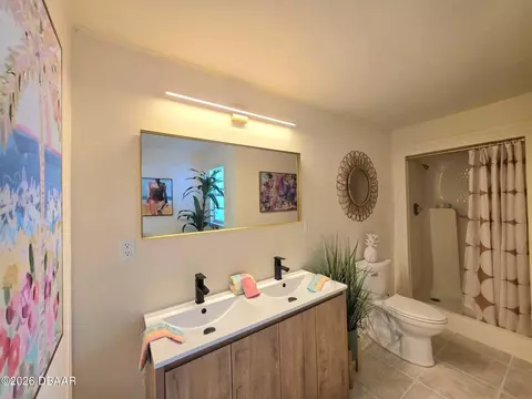 Bath - 39 Carol Rd, Ormond Beach, FL 32176 photo 1 of 6