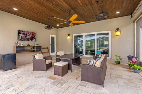 Exterior - 432 Palm Ave, Ormond Beach, FL 32174 photo 4 of 11