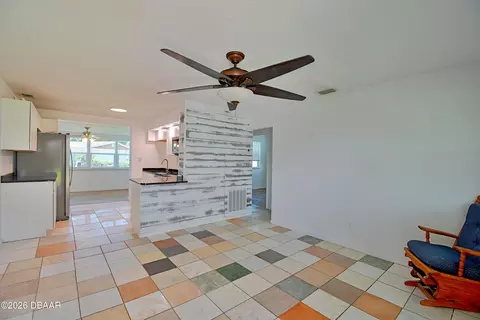 Living - 59 Hibiscus Dr, Ormond Beach, FL 32176 photo 1 of 4