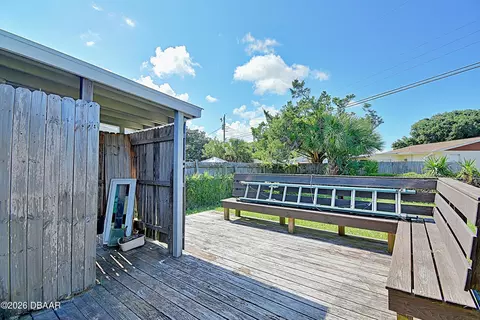 Exterior - 59 Hibiscus Dr, Ormond Beach, FL 32176 photo 3 of 5