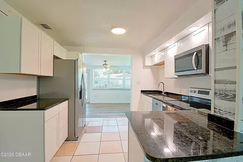 Kitchen - 59 Hibiscus Dr, Ormond Beach, FL 32176 photo 1 of 4