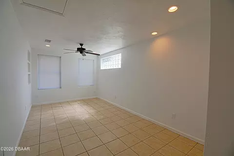 Living - 59 Hibiscus Dr, Ormond Beach, FL 32176 photo 4 of 4