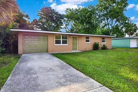 1435 Atlanta Dr, Daytona Beach, FL 32117