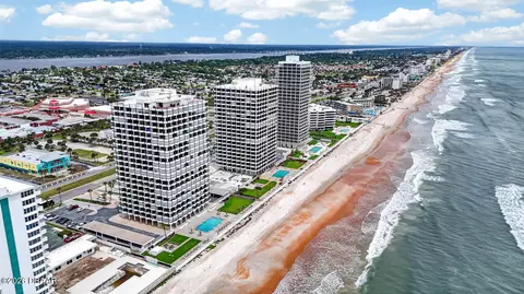 2828 N Atlantic Ave, Daytona Beach, FL 32118