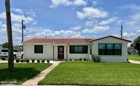 596 Robin Rd, Ormond Beach, FL 32176