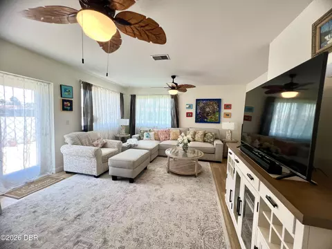 596 Robin Rd, Ormond Beach, FL 32176 photo 17