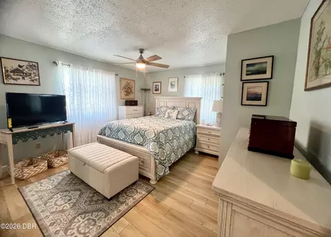 596 Robin Rd, Ormond Beach, FL 32176 photo 8
