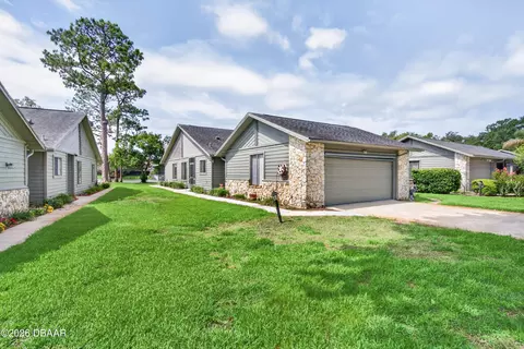 Exterior - 145 Deer Lake Cir, Ormond Beach, FL 32174 photo 2 of 9