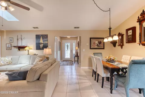 Dining - 9 Brooke Station Dr, Ormond Beach, FL 32174 photo 5 of 7