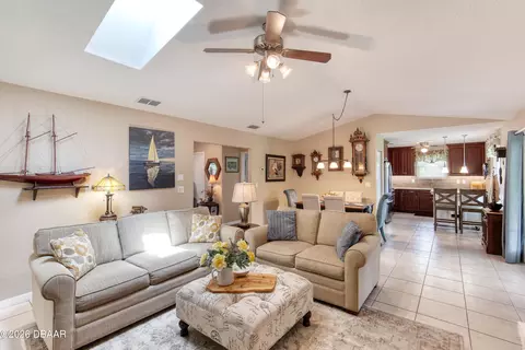 Living - 9 Brooke Station Dr, Ormond Beach, FL 32174 photo 5 of 5
