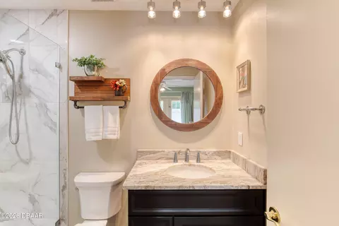 Bath - 9 Brooke Station Dr, Ormond Beach, FL 32174 photo 3 of 5