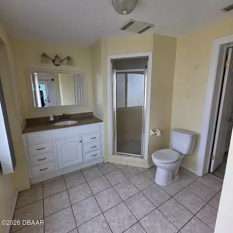Bath - 50 Brooks Dr, Ormond Beach, FL 32176 photo 1 of 2