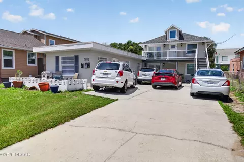 215 N Wild Olive Ave, Daytona Beach, FL 32118