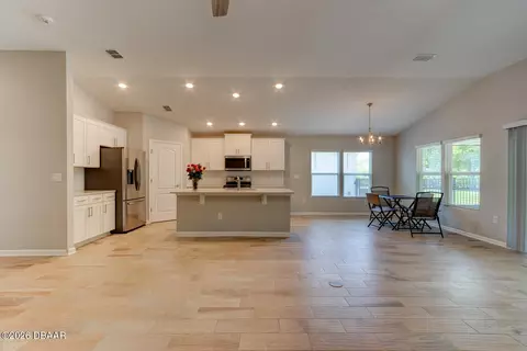 Living - 9 Ace Ct, Bunnell, FL 32110 photo 3 of 6