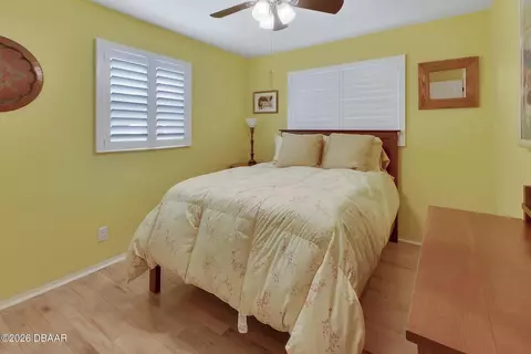 Bedroom - 1610 Juno Trl, Astor, FL 32102 photo 6 of 7