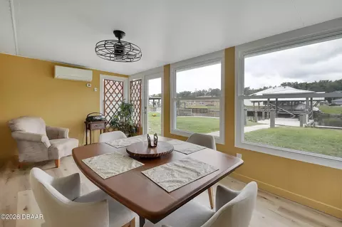 Dining - 1610 Juno Trl, Astor, FL 32102 photo 2 of 3