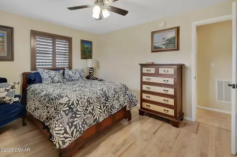 Bedroom - 1610 Juno Trl, Astor, FL 32102 photo 2 of 7