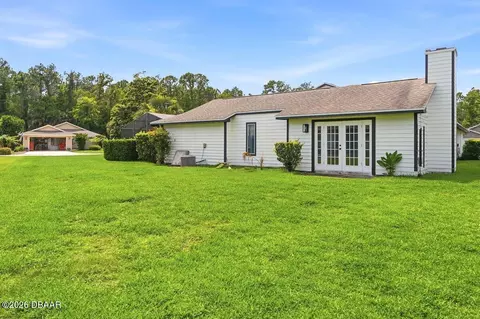 Exterior - 50 Treetop Cir, Ormond Beach, FL 32174 photo 10 of 13