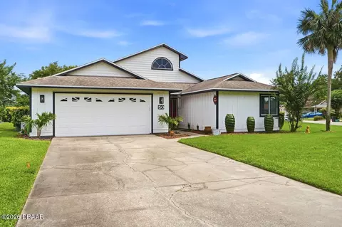 Exterior - 50 Treetop Cir, Ormond Beach, FL 32174 photo 11 of 13