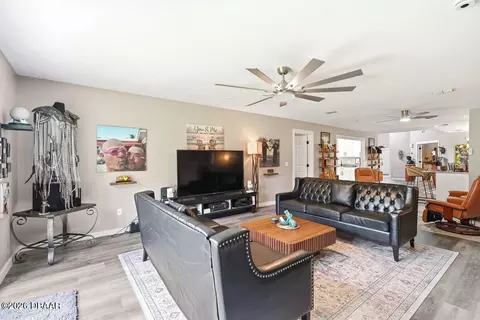 Living - 50 Treetop Cir, Ormond Beach, FL 32174 photo 6 of 6