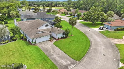 View/Area - 50 Treetop Cir, Ormond Beach, FL 32174 photo 1 of 10
