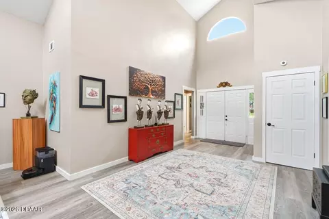 Entry Way - 50 Treetop Cir, Ormond Beach, FL 32174 photo 2 of 3