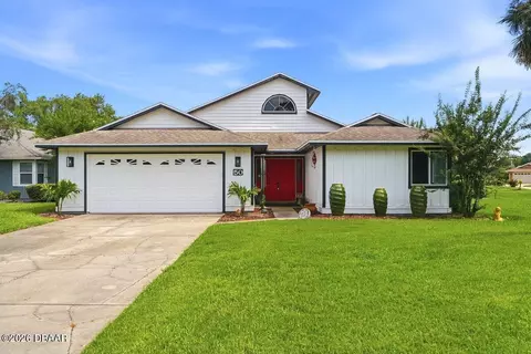 Exterior - 50 Treetop Cir, Ormond Beach, FL 32174 photo 2 of 13